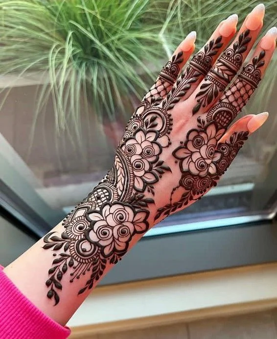 Arabic Mehndi Design Back Hand