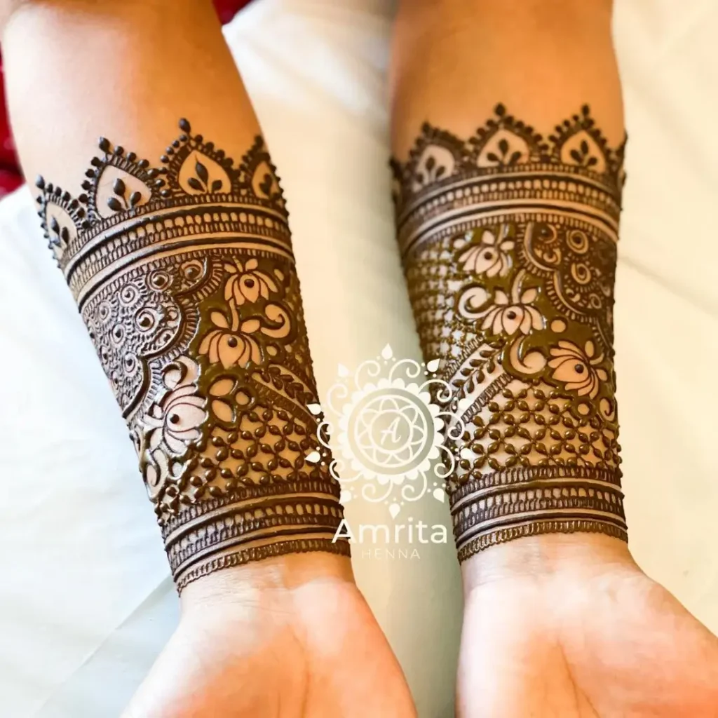Cuffs Henna Design