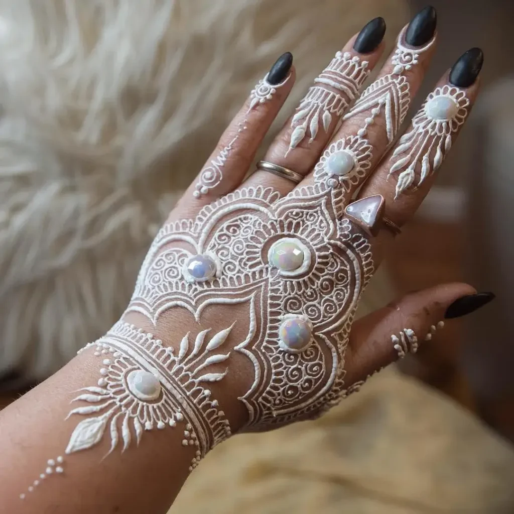 Full Moon Henna Design