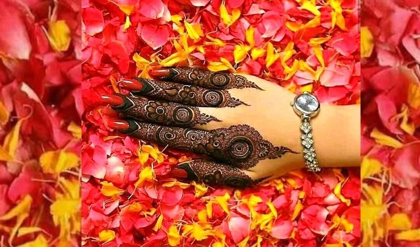 Half and Full Arabic Mehendi Designs