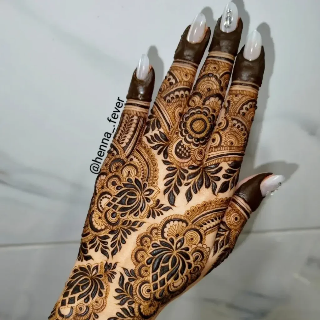 Henna Arabic Mehndi Design