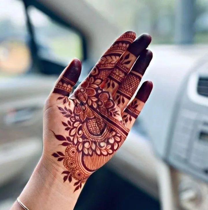 60+ Royal Front Hand Mehndi Designs | Instagram Finger, & More 10 Instagram Mehndi Modern Royal Front Hand Mehndi Design