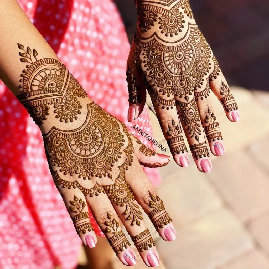 Swirls and Curls Henna Design