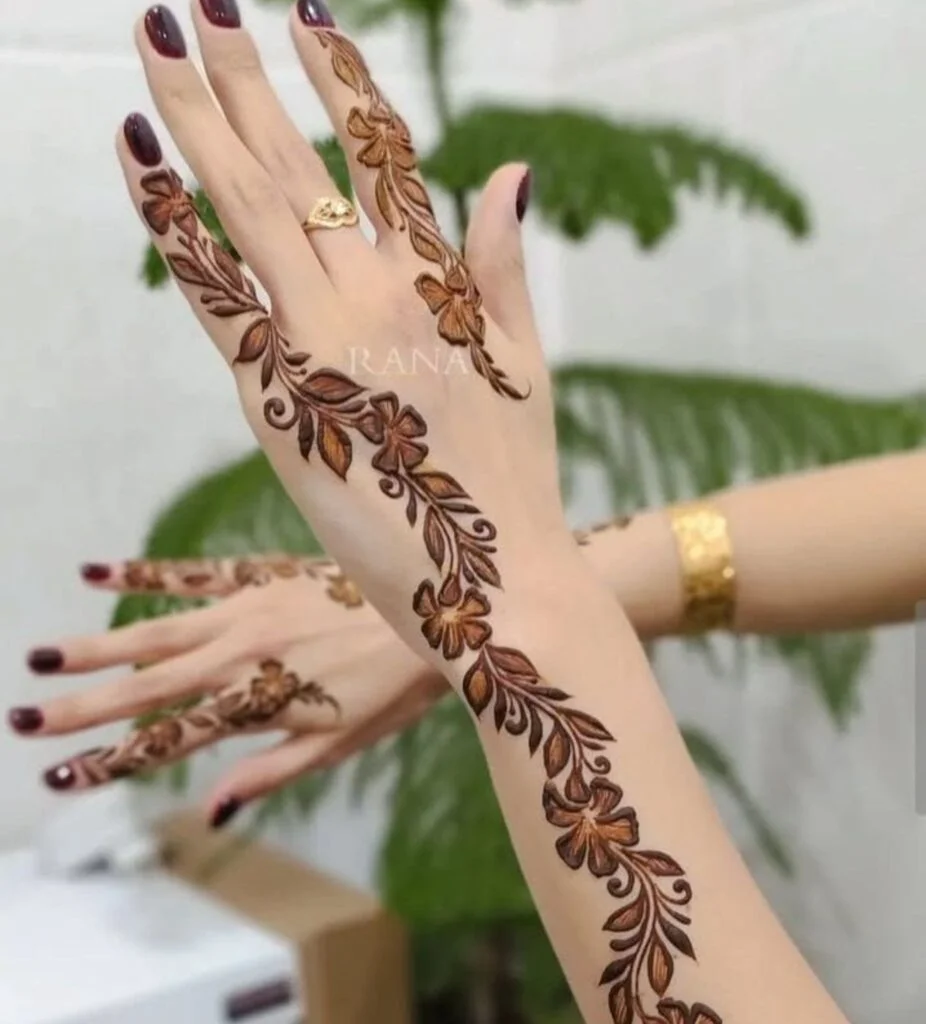 Vines and Chains Arabic Mehandi Design