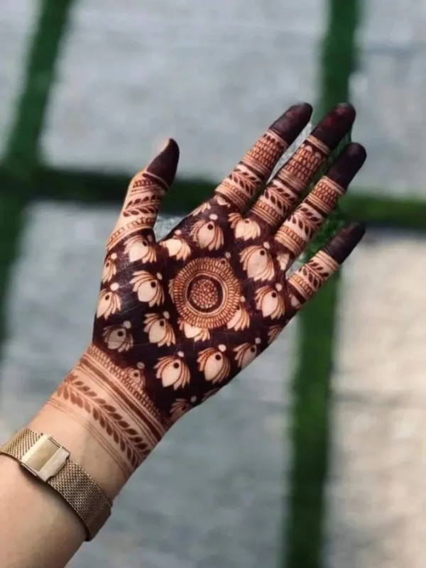 Front Hand Simple Mehndi Design