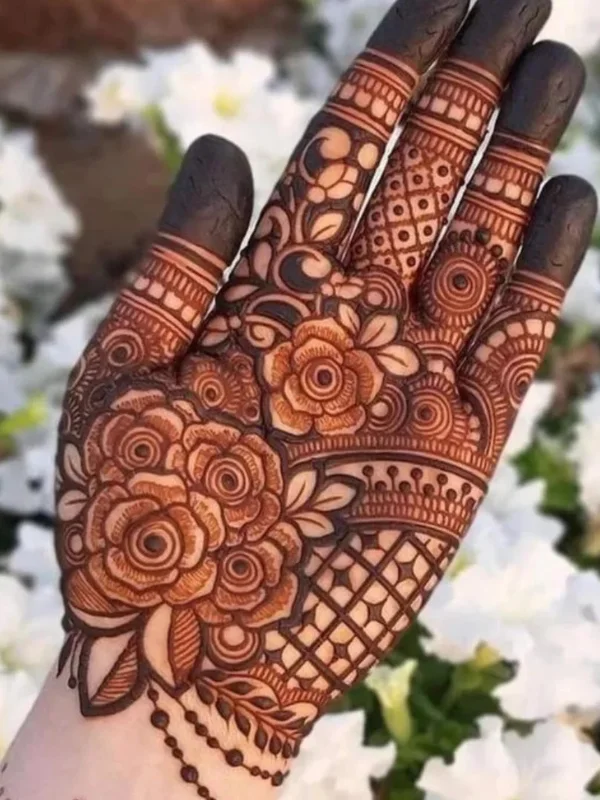 Front Hand Simple Mehndi Design