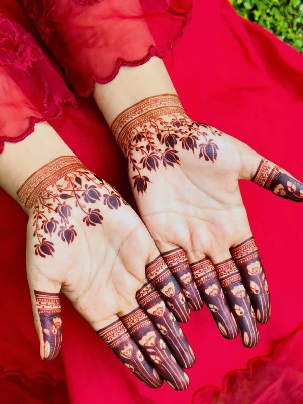 Front Hand Simple Mehndi Design