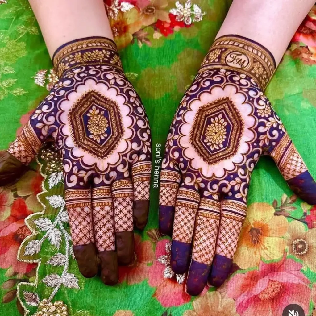 Front Mehndi Design