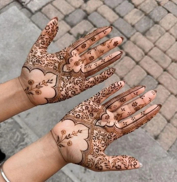 Half Hand Mehndi Design Front Side