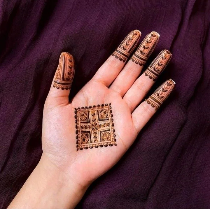Mehndi Design Aesthetic Front Hand