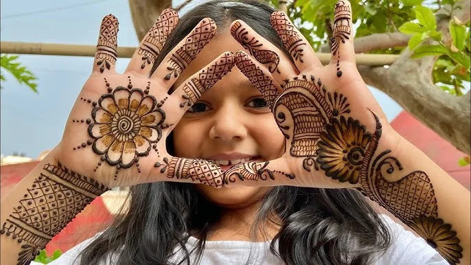 Top 80+ Simple Mehndi Designs for Kids, Babies, & Toddlers (2026) 20 Baby Girl Mehndi Design For Kids