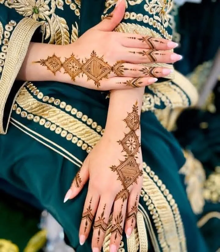 Bridal mehndi designs for engagement and wedding day