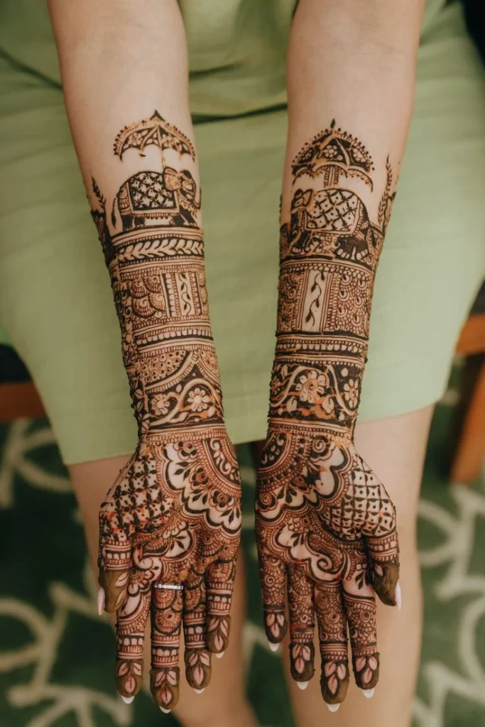 Check out trending bridal mehndi styles