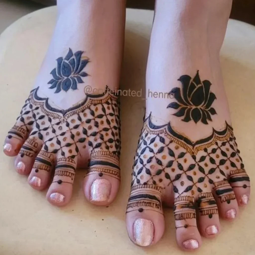 Mehndi Design Foot Simple