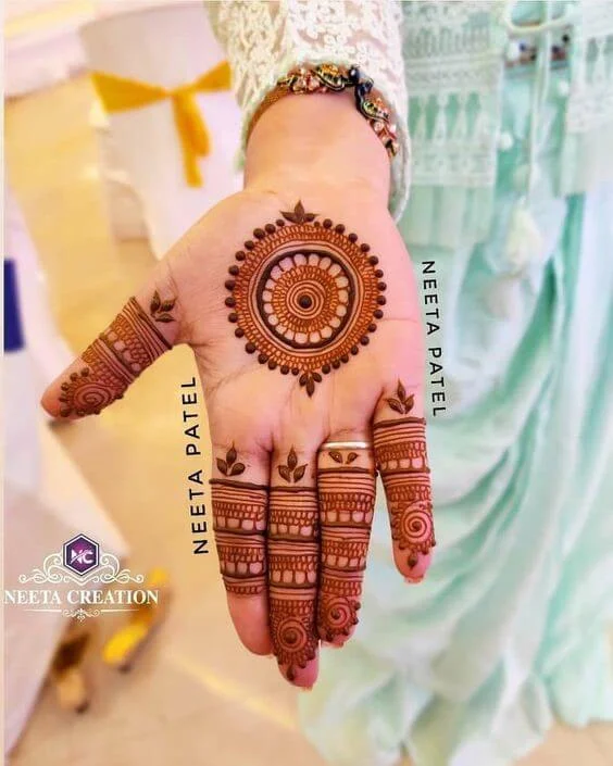 Top 80+ Simple Mehndi Designs for Kids, Babies, & Toddlers (2026) 74 Mehndi Design Simple For Kids