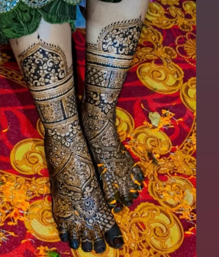 Modern bridal mehndi leg patterns