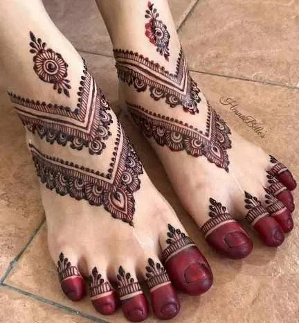 Pero Ki Mehndi Simple
