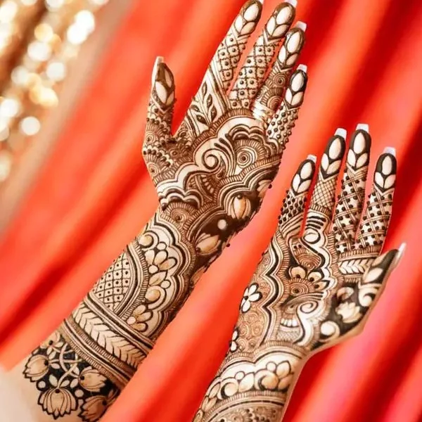 Rabeeca Khan Mehndi Design Photo