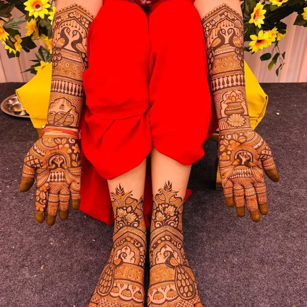 Stylish Bridal Mehndi Design