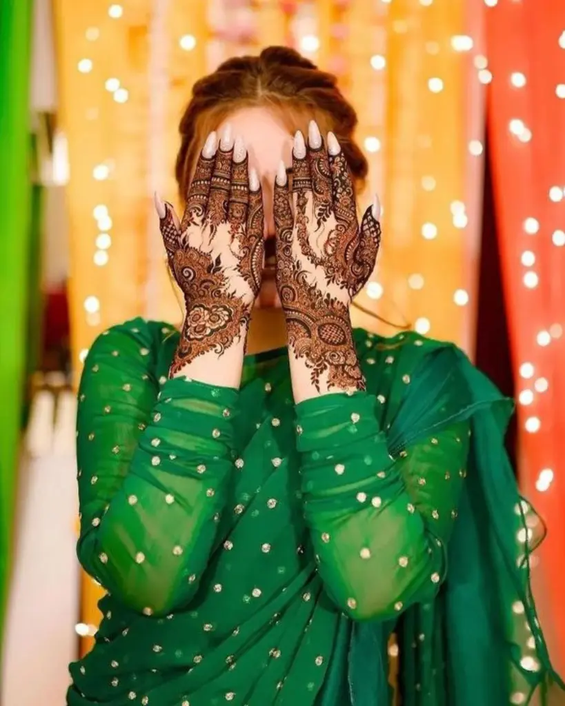 Simple Mehndi Design