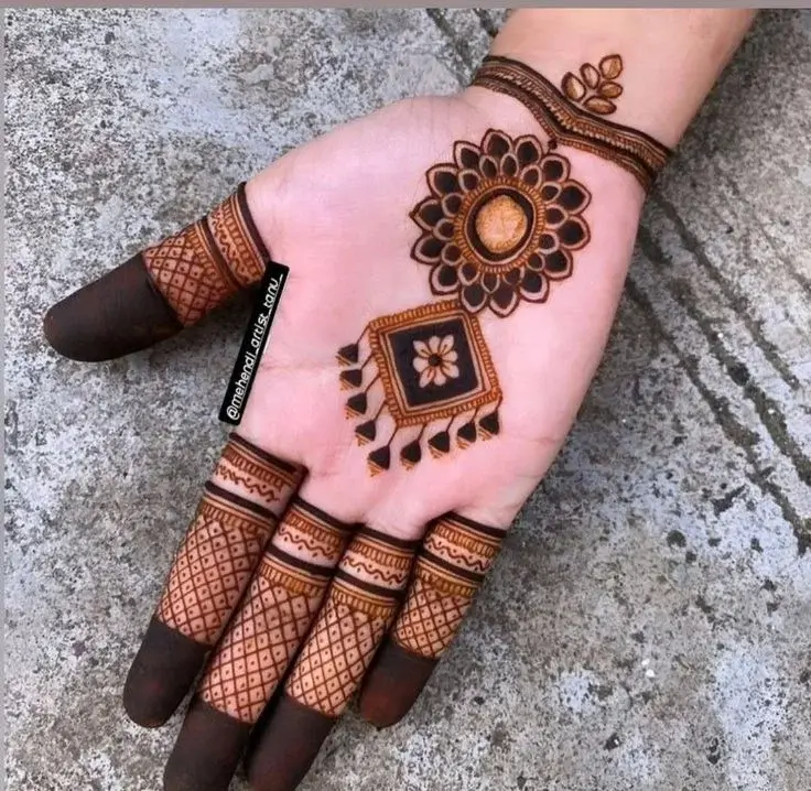 Mehendi Designs For Diwali