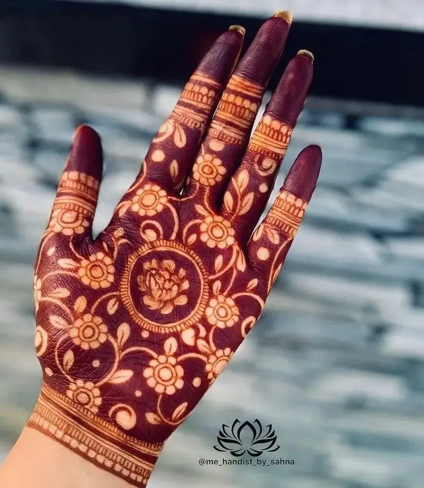 Mehndi Design For Bride Sister