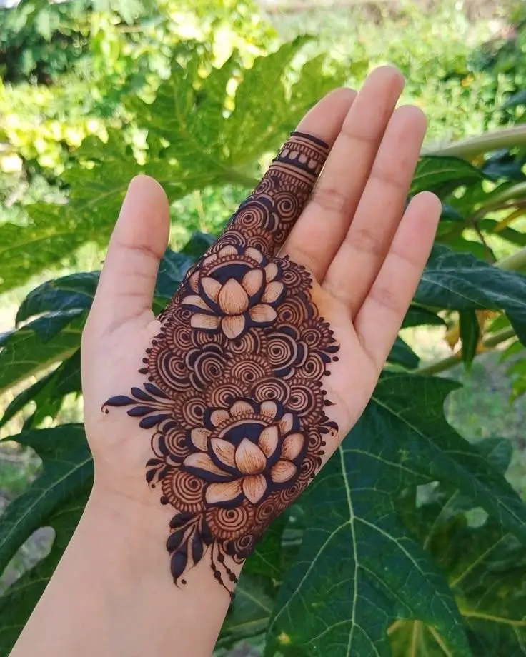 Mix of Leaves and Flowers Mehndi Designs for Diwali