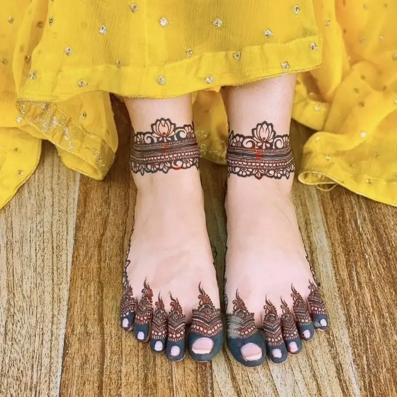 Best 90+ Easy Leg Mehndi Designs 2026 3 Simple Leg Mehndi Design For Girl