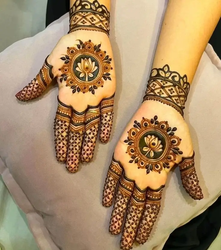 Simple Lotus Mehndi Design