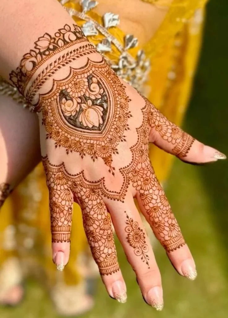 lotus mehndi design color coordination