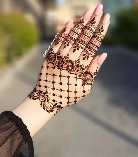 Mandala Mehndi with Jaal (Net) Work