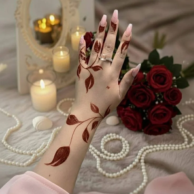mehndi poses