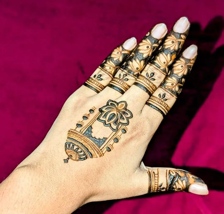 simple mehndi design new