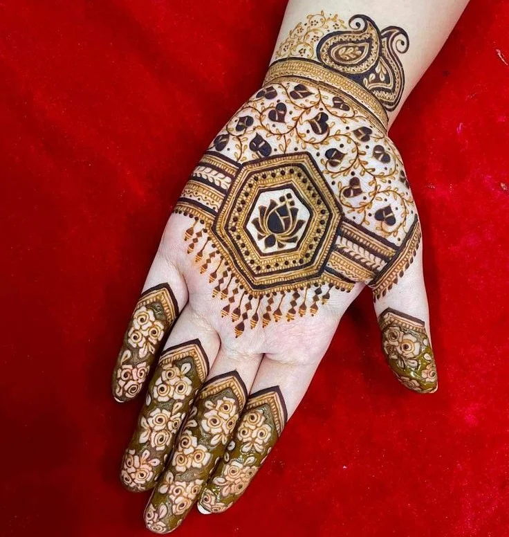 stylish full hand mehndi design