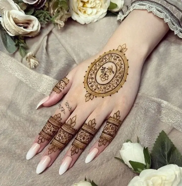 trending mehndi designs