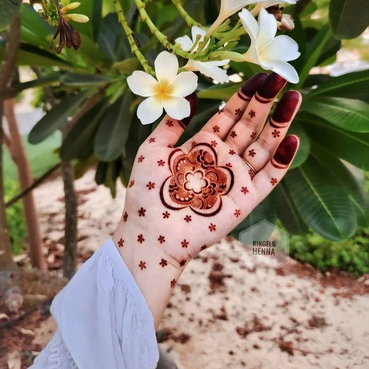 very easy mehndi design
