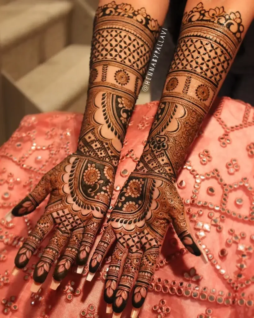 60+ Modern Mehndi Designs for Karwa Chauth (2026) 61 Full Karwa Chauth Mehandi with Twisted Jaal