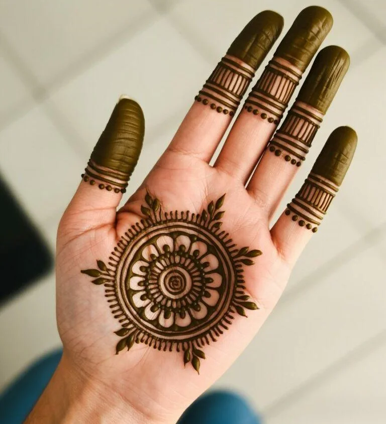 Simple but Elegant Mehandi Design