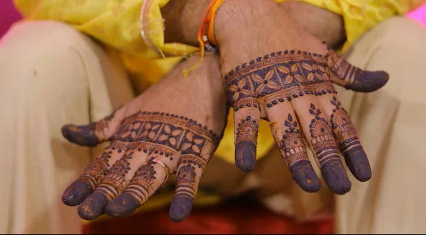 50+ Best Groom Mehndi Design for Boys and Men in 2026 43 Chessboard Pattern Mehndi for Groom