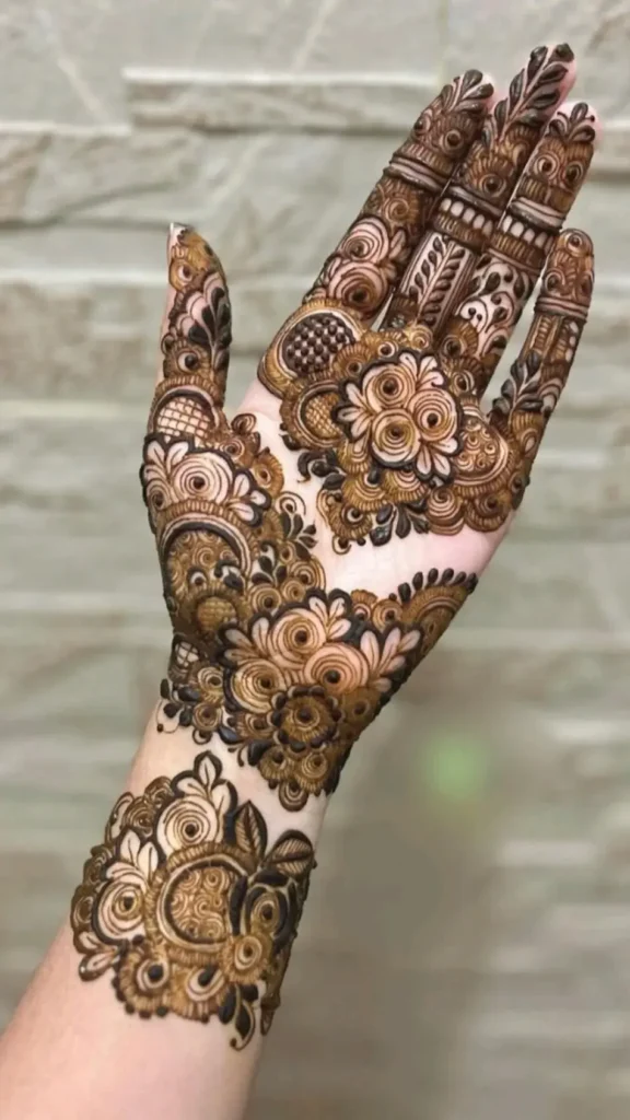 50+ Khafif Mehndi Designs – Simple & Stylish Design Try in 2026 21 Floral Khafif Mehandi Design