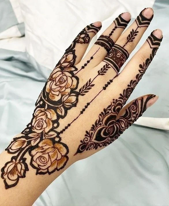 50+ Khafif Mehndi Designs – Simple & Stylish Design Try in 2026 11 Khafif Mehandi Design for Back Hand