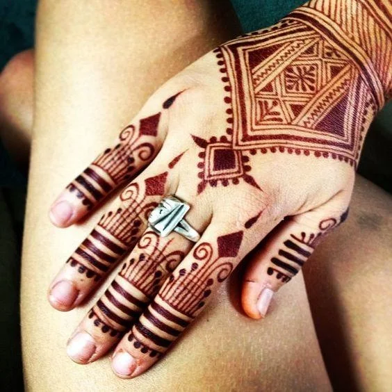 50+ Best Groom Mehndi Design for Boys and Men in 2026 19 Moroccan Groom Mehndi Design