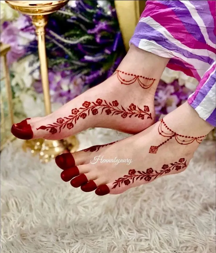 anklet style band arabic mehndi designs