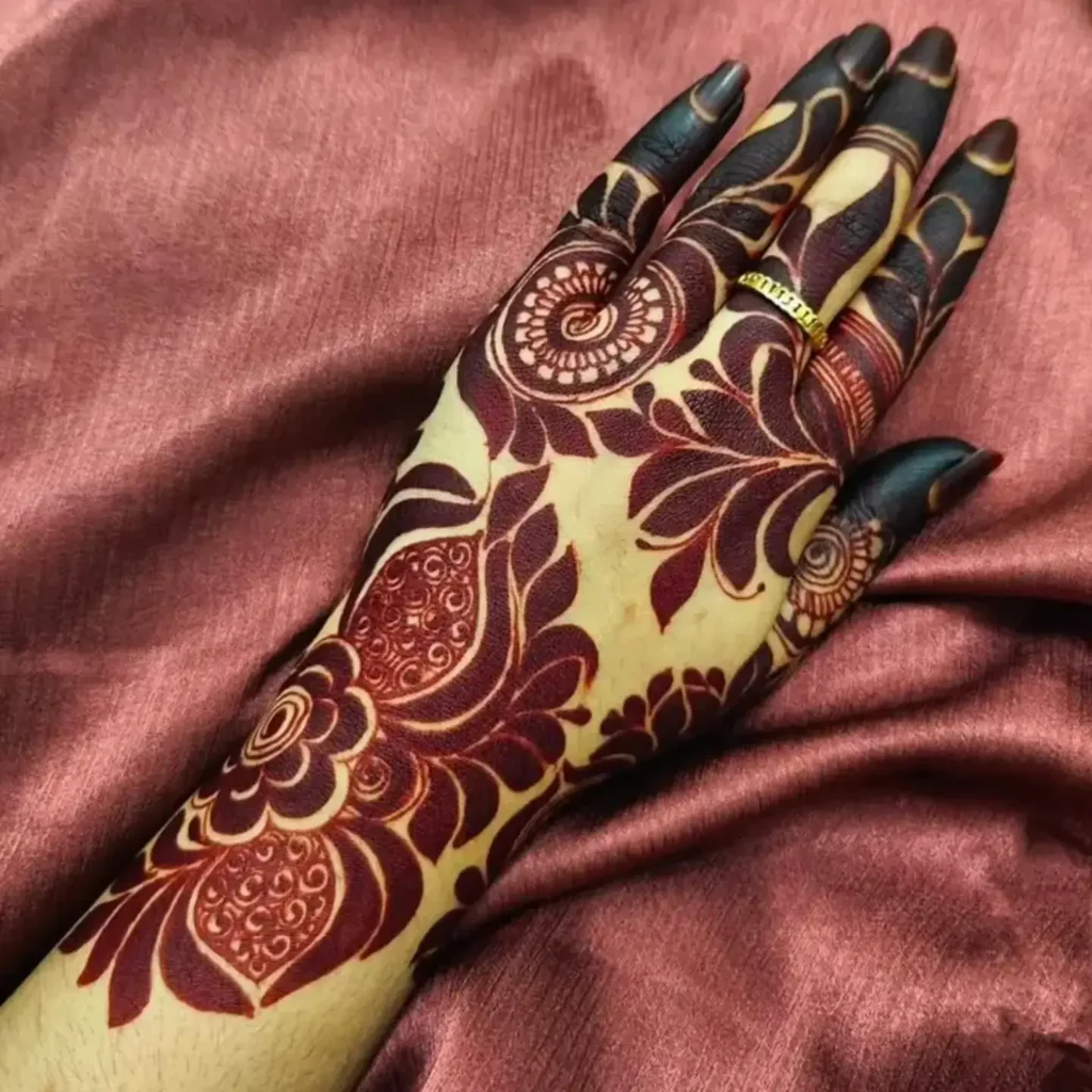 basic rose and leaf arabic mehndi designs