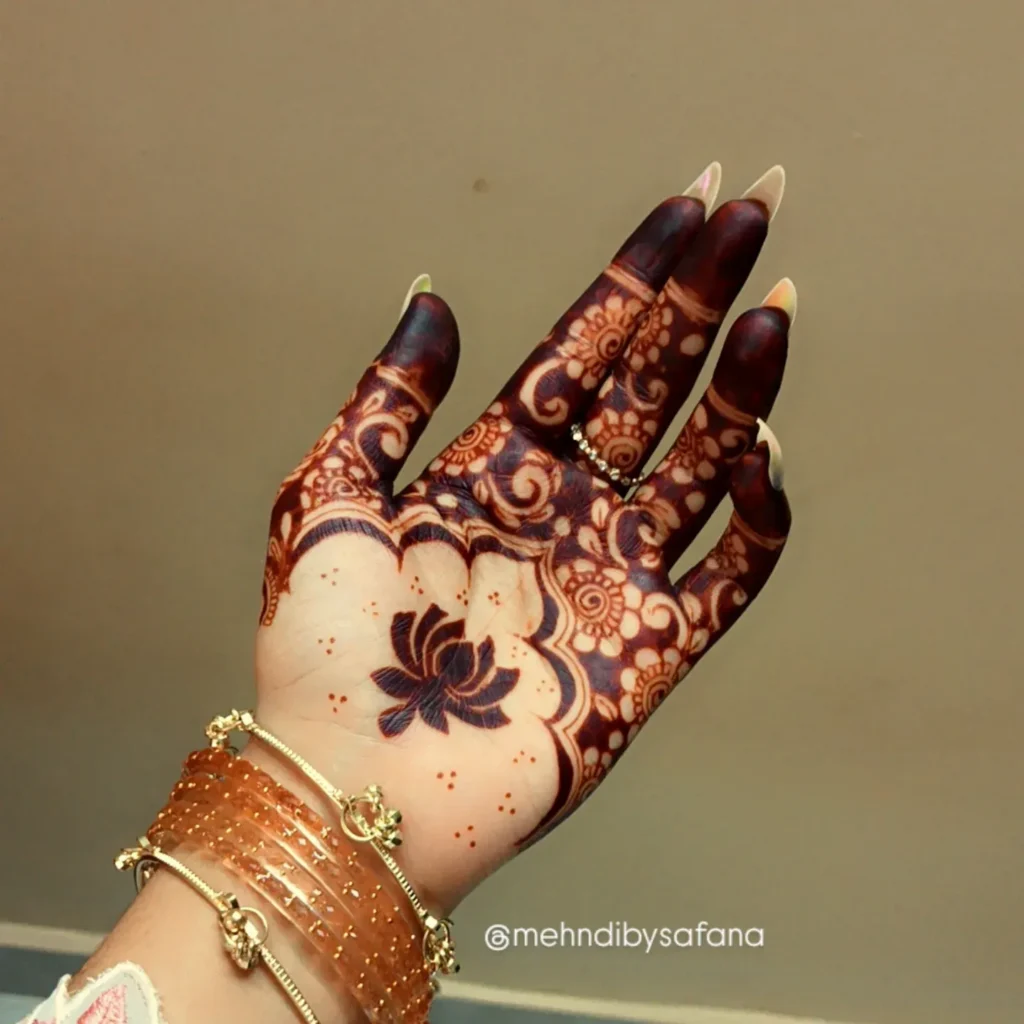 fine-line lotus flower mehndi designs