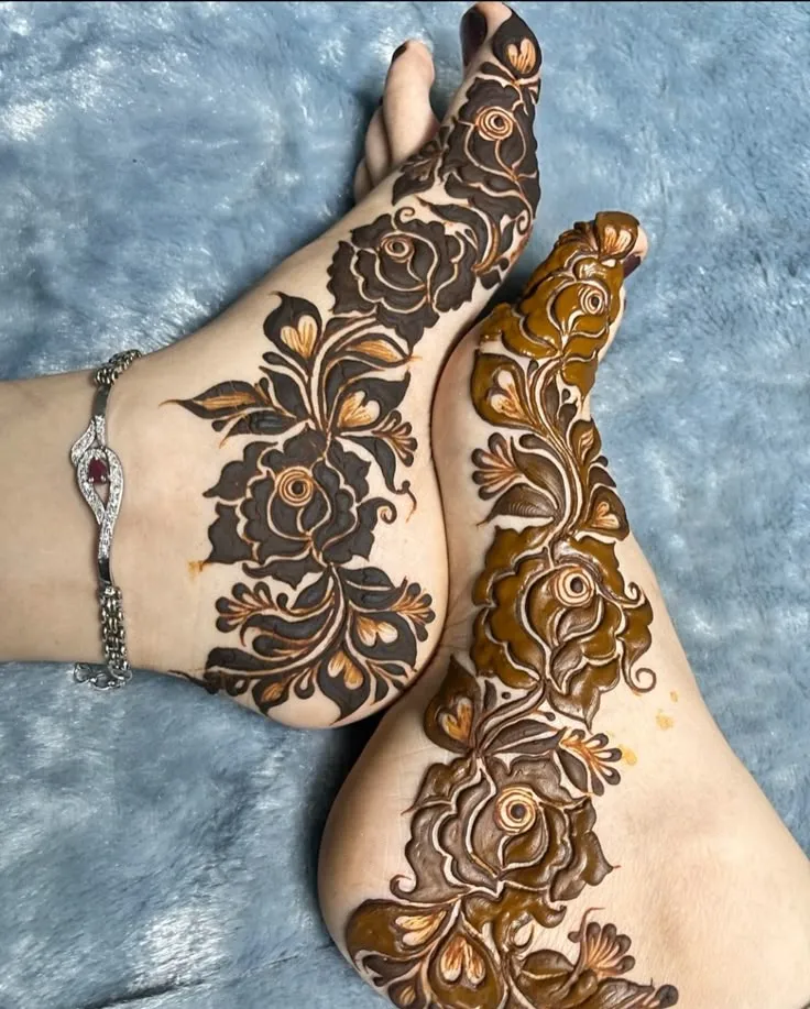 40+ Foot and Leg Mehndi Designs: Easy, Simple & Bridal Look for 2026 32 inner side floral band side foot and leg mehndi designs