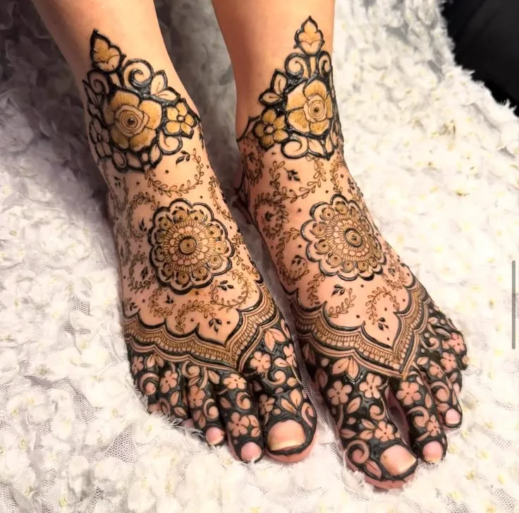 40+ Foot and Leg Mehndi Designs: Easy, Simple & Bridal Look for 2026 54 lotus and rose bridal foot and leg mehndi designs