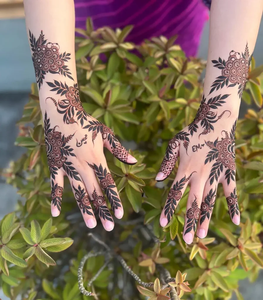 simple arabic mehndi design