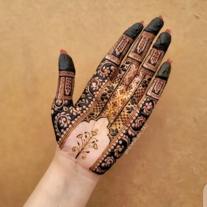 Home Page 22 Classic Jharokha Window Royal Front Hand Simple Mehndi Design